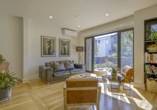 Duplex à vendre - 8170-8172 Av. De L'Épée, Montréal (Rosemont–La Petite-Patrie), H3N 2G1