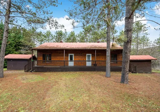 Duplex à vendre - 1334-1336 Boul. du Boisé, Mont-Tremblant, J0T 1M0