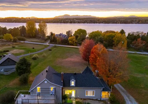 Duplex à vendre - 1740Z-1742Z Ch. du Lac, Ste-Catherine-De-Hatley, J0B 1W0