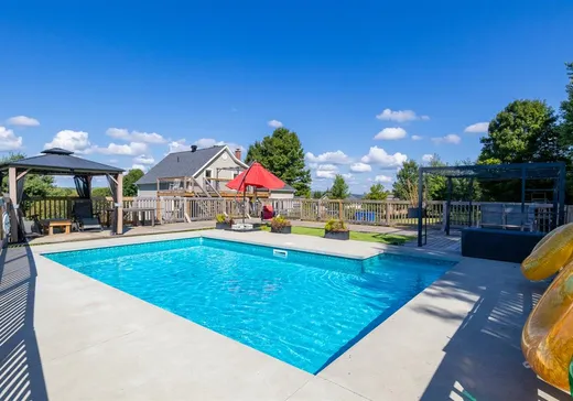 Duplex à vendre - 1740Z-1742Z Ch. du Lac, Ste-Catherine-De-Hatley, J0B 1W0