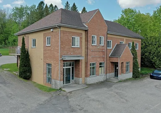 5-Plex à vendre - 130 Rue de Compton E., Waterville, J0B 3H0