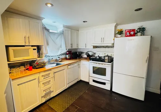 Duplex for Sale - 2180-2190 Rue St-Charles, Saint-Hyacinthe, J2T 1V4