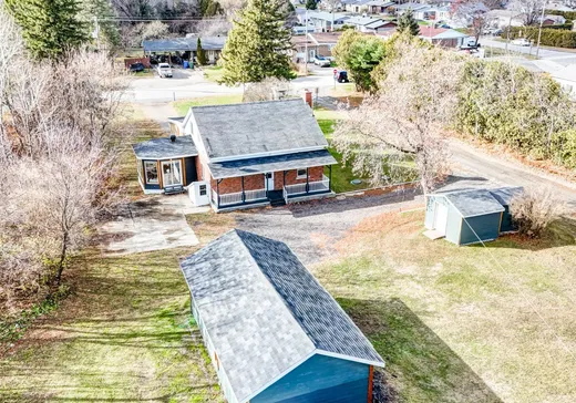 Duplex à vendre - 968-970 Rue Crevier, Saint-Jérôme, J5L 1J7