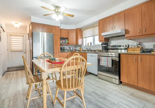 Triplex à vendre - 531-533 Rue Cartier, Sherbrooke, J1G 1G2