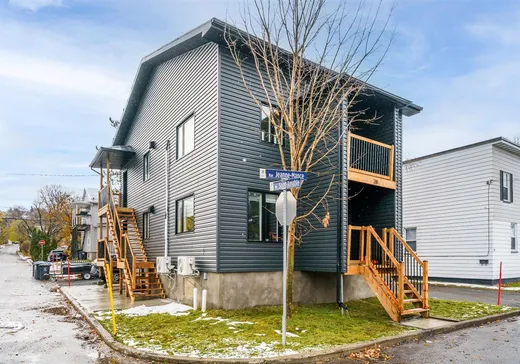 Duplex à vendre - 28 Rue Jeanne-Mance, Lévis, G6V1L1