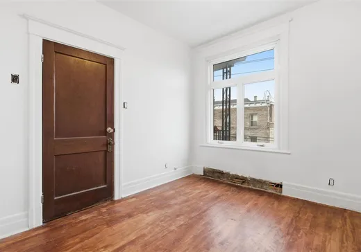 5-Plex à vendre - 2505-2513 Rue Jacques-Hertel, Côte-Saint-Luc, H4W 1S1