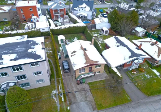 Duplex à vendre - 458-460 10e Avenue N., Sherbrooke, J1E 2T7