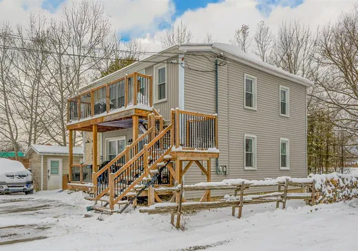 Duplex for Sale - 297-299 Rue Brassard, Magog, J1X 1R2