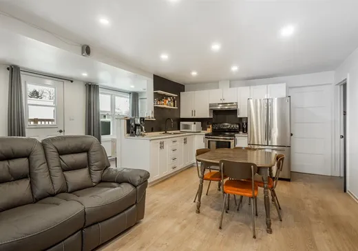 Duplex for Sale - 297-299 Rue Brassard, Magog, J1X 1R2