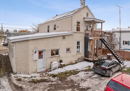 Triplex for Sale - 460-464 Rue De Vaudreuil, Berthierville, J0K 1A0