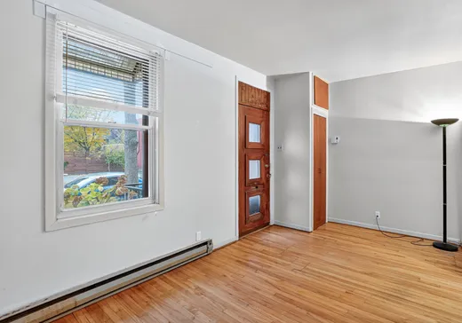 Duplex for Sale - 3988 Rue Claude (3988-3990), Montreal (Verdun), H4G 1H3