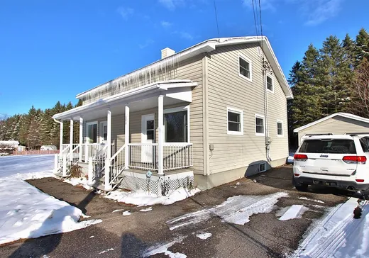 Duplex à vendre - 360-362 Ch. de Nicolet-Falls, Danville, J0A1A0