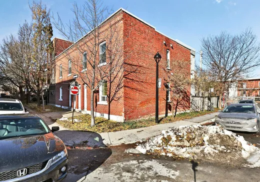 4-Plex à vendre - 1871-1879 Av. des Érables, Montréal (Centreville), H2K3V1
