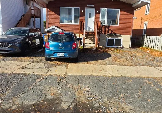 Triplex à vendre - 1350-1354 9e Avenue, Grand-Mere, G9T 1X2