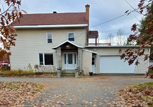 4-Plex à vendre - 210-210C Rue des Cheminots, Shawinigan, G9T5K4