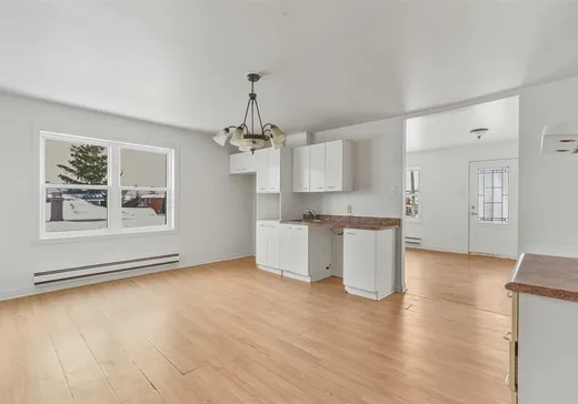 Duplex for Sale - 384-386 Rue du Serrurier, Cap-De-La-Madeleine, G8T 6L6