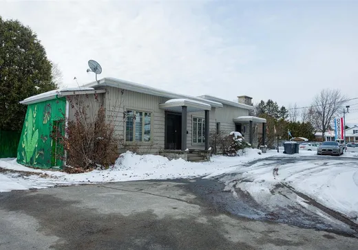 4-Plex à vendre - 4292-4294 Boul. de Shawinigan-Sud, Shawinigan, G9P 4G2
