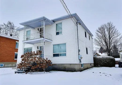 Duplex for Sale - 1899-1901 Av. St-Laurent, Plessisville, G6L 2R1