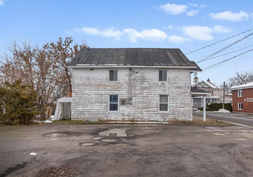 Duplex à vendre - 290-292 Rue De Frontenac, Berthierville, J0K 1A0