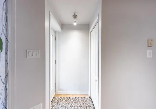 Triplex à vendre - 287A-287C Place du Parc, Saint-Cyprien-de-Napierville, J0J 1L0