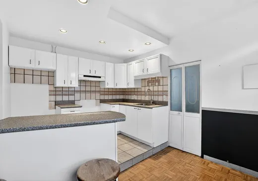 Triplex à vendre - 176-180 Av. Ouellette, Montréal (Lachine), H8R 1L6