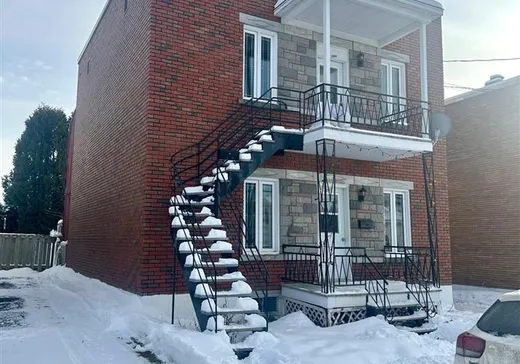 Duplex à vendre - 2542-2544 Av. St-Alexis, Shawinigan, G9N 2Z3