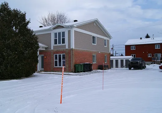 4-Plex for Sale - 361-367 Rue Lemire, St-Germain-De-Grantham, J0C 1K0