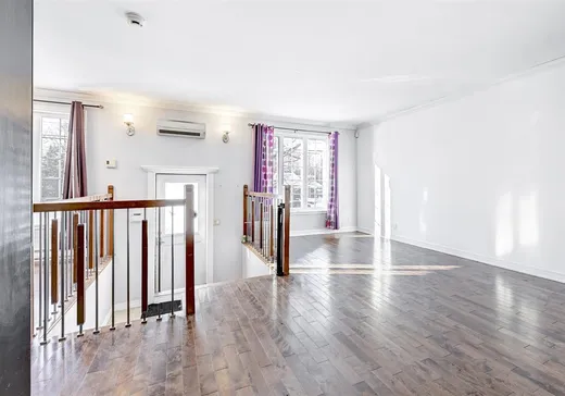 Duplex à vendre - 2623-2625 Route de l'Aéroport, Ville de Québec, G3K 1A8