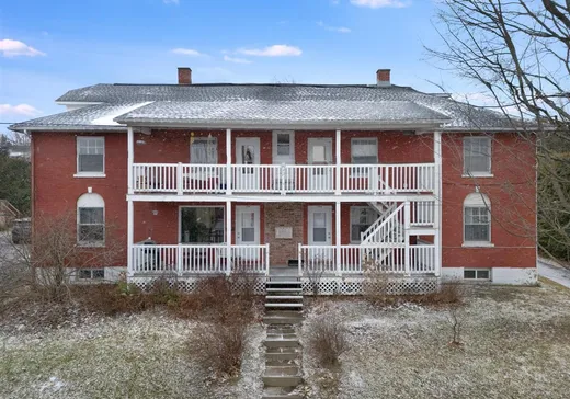 5-Plex à vendre - 1250-1254 Rue Lincoln, Sherbrooke, J1H2H9