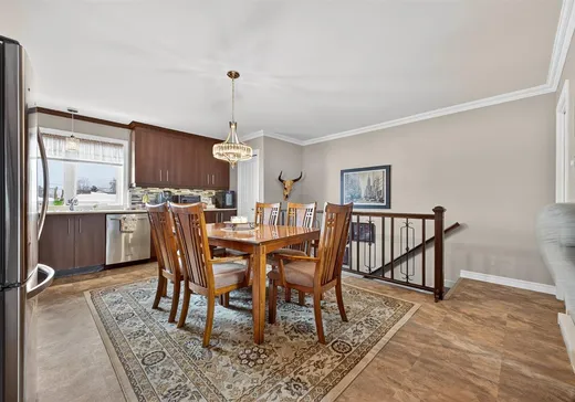 4-Plex à vendre - 224 Rue St-Cyr, Victoriaville, G6T 2G4