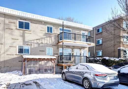 Triplex for Sale - 321-325 17e Avenue, Saint-Jérôme, J7Z 4H1