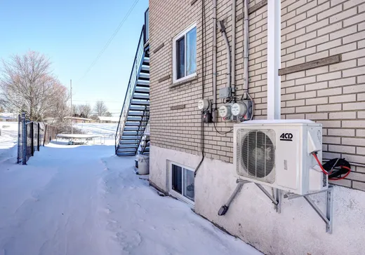 Triplex for Sale - 315-319 17e Avenue, Saint-Jérôme, J7Z 4G9