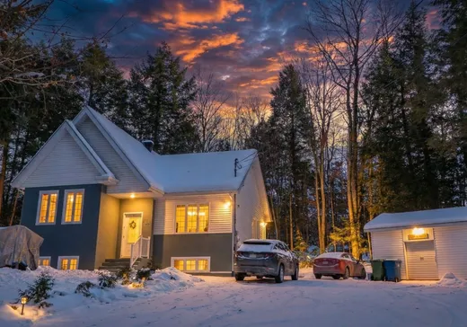 Duplex à vendre - 396Z-396AZ Rue des Loisirs, Sainte-Sophie, J5J2A1