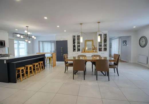 Duplex à vendre - 262-264 Rue Perreault E., Rouyn-Noranda, J9X 3C6