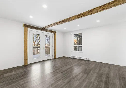 Triplex à vendre - 916-920 Rue Worthington, Sherbrooke, J1H 3V2