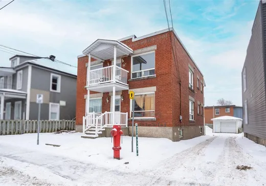 Duplex for sale - 78A-78B Rue St-Charles S., Granby, J2G6Z9