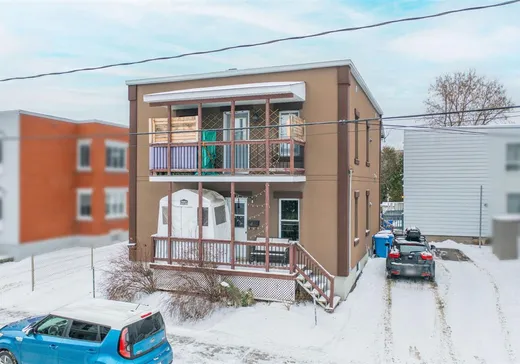 Duplex for sale - 41-43 Rue Brébeuf, Granby, J2G6X3