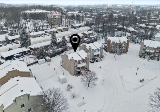 4-Plex à vendre - 401-407 Place Georges-Auclair, Saint-Jérôme, J7Y 4T2