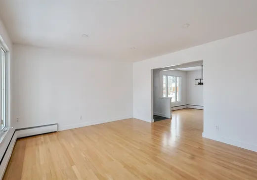 Duplex for Sale - 15-15A Rue Roy, Victoriaville, G6P 3V3