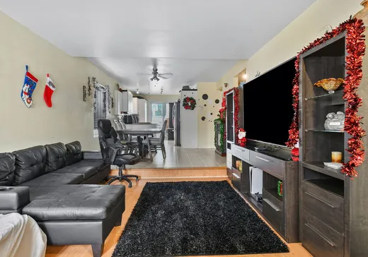 Triplex à vendre - 180-184 Rue du Guéret, L'Épiphanie, J5X 3Z2