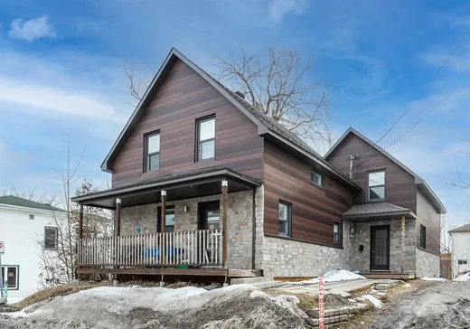 Duplex à vendre - 128-130 Rue Dollard, Magog, J1X2M4