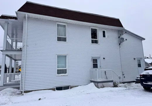 Duplex for Sale - 155-157 Av. de l'Église, Mont-Laurier, J0W 1H0