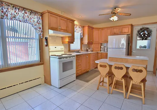 Triplex à vendre - 991 Rue de Cambrai, Sherbrooke, J1H 2R8