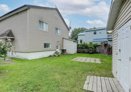 Triplex for Sale - 170 Rue Principale, St-Damase, J0H 1J0