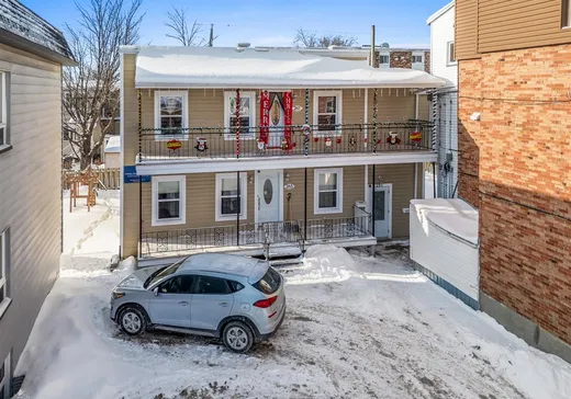 Triplex for Sale - 285-287A Av. Proulx, Vanier, G1M 1W8