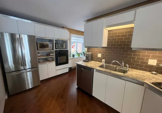 Duplex à vendre - 139-141 Av. Bélanger, Vanier, G1M 1V3