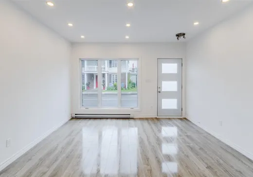 5-Plex for Sale - 1602-1608 Rue St-Calixte, Plessisville, G6L 1P6