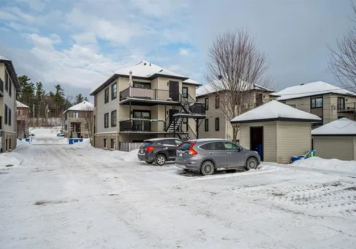 Triplex à vendre - 274-278 Rue de l'Ardoise, Saint-Jérôme, J7Y 0K8