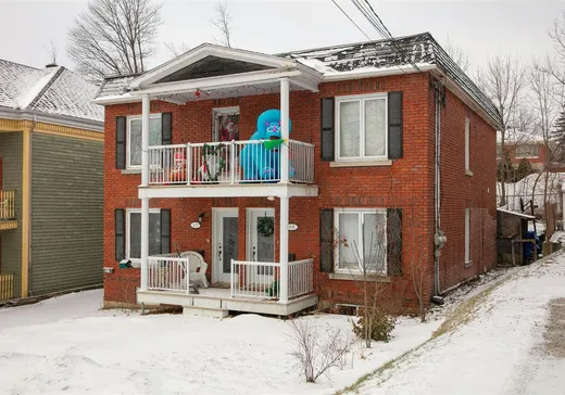 Triplex à vendre - 47-49 Rue Metcalfe, Sherbrooke, J1J3P3