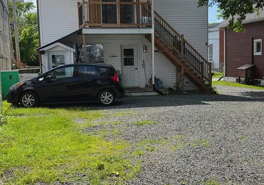 Duplex à vendre - 1758-1760 Rue Pierre-Laporte, Shawinigan, G9N 5L1